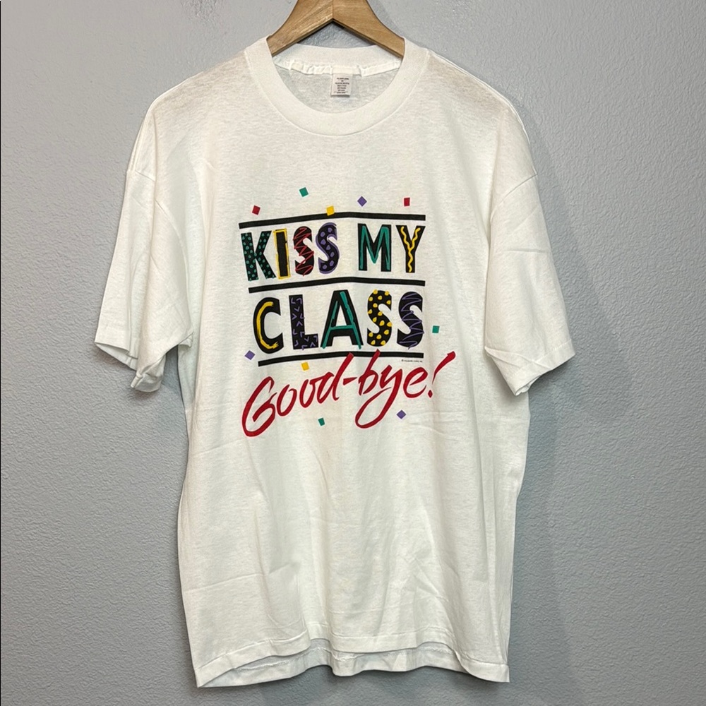 Vintage 90's Hallmark Graduation Graphic Print T-Shirt‎